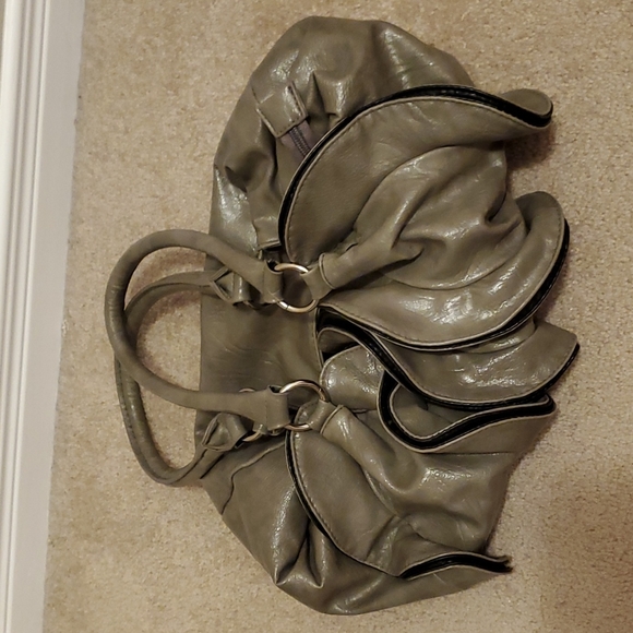 Dollhouse Bag in Dove Gray - Picture 3 of 11